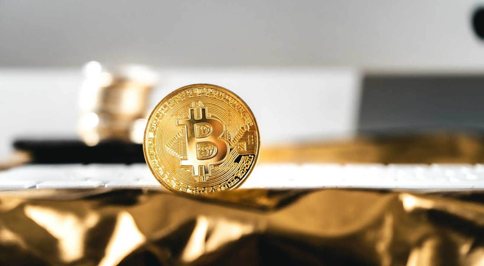 Cryptocurrency golden bitcoin image for crypto currency